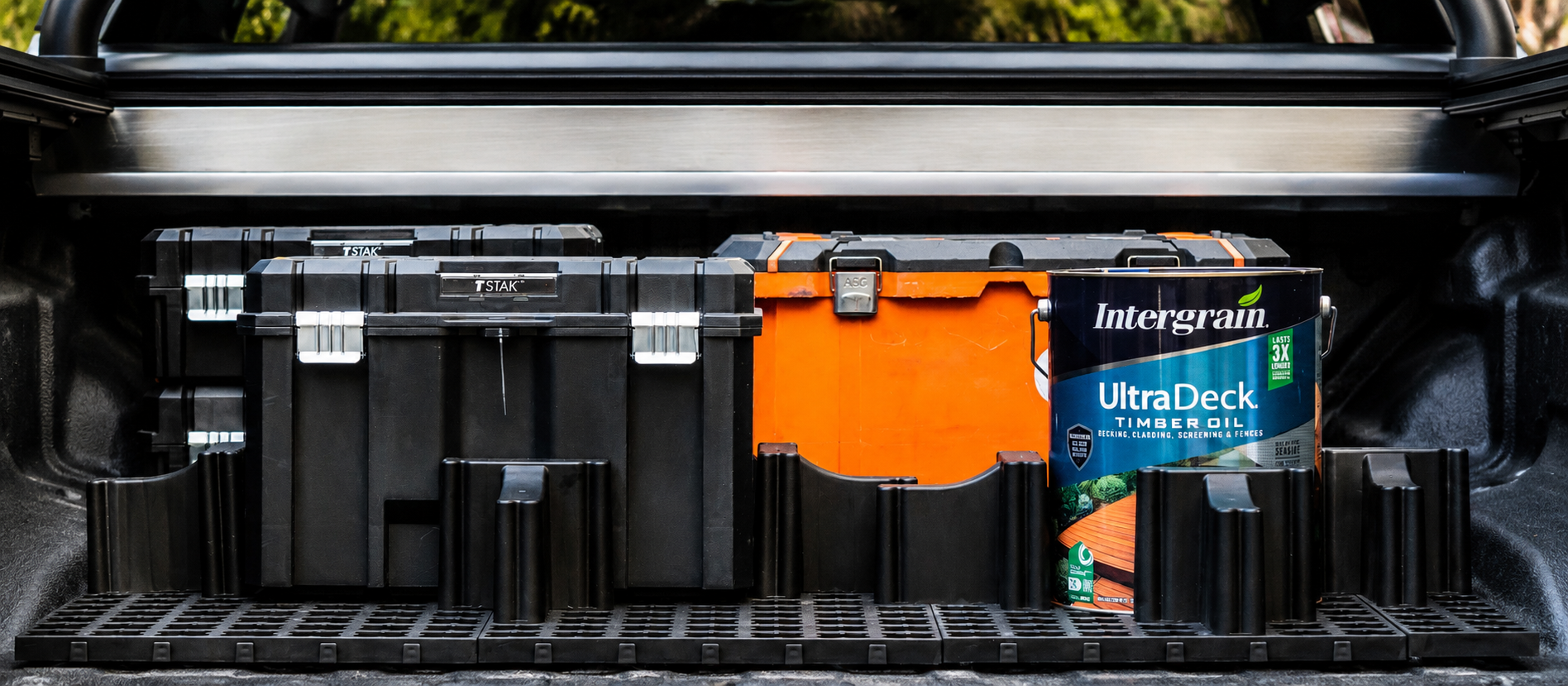Rubber Ute Tray Mat vs HDPE Ute Tray Mat: Which Is Better?