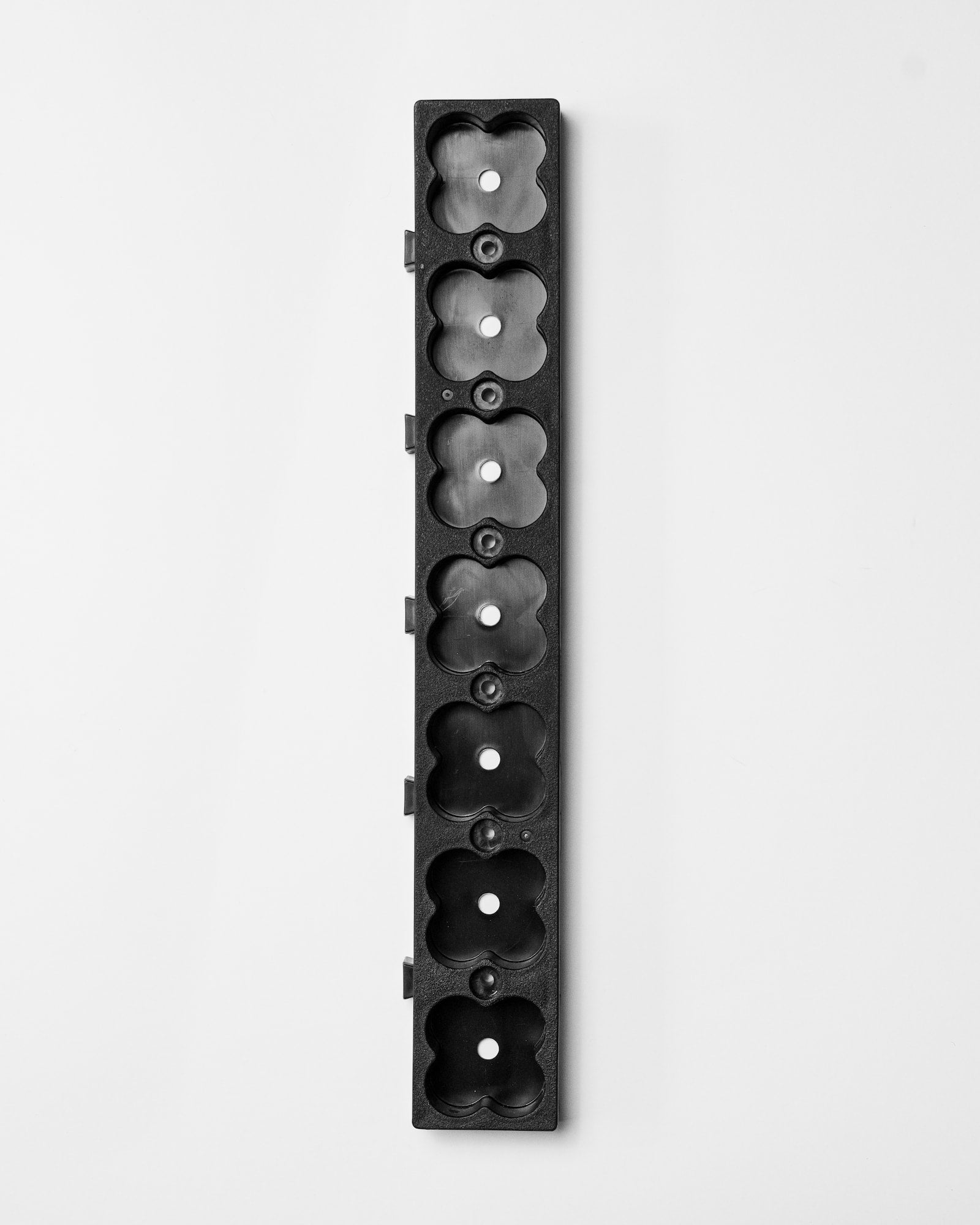 LockNMat modular ute tray filler tile for dual-cab ute tray fitment