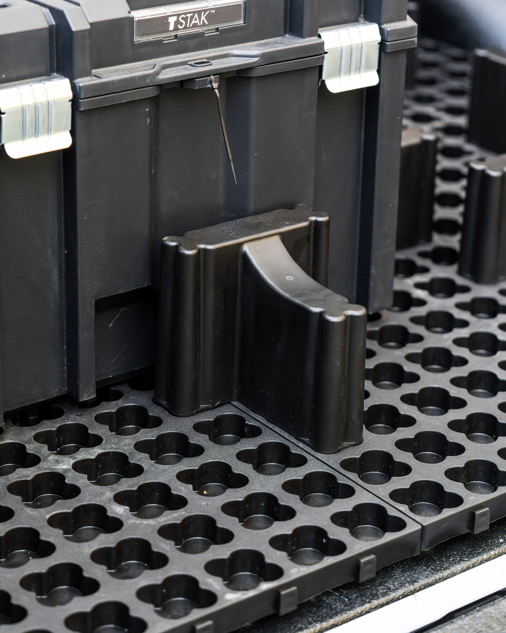 LockNMat modular ute tray mat complete pack
